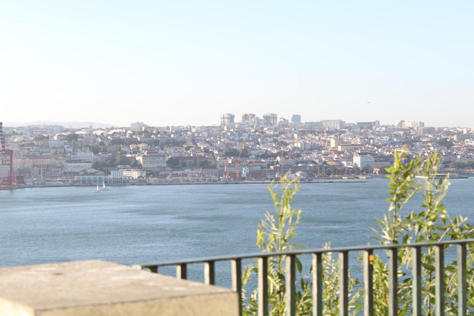 Cantinho Do Tejo Almada Dış mekan fotoğraf